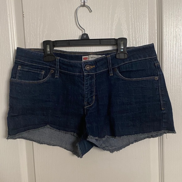 Levi - Denim Shorty Shorts